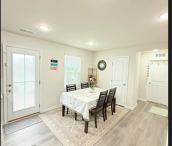 3309 Thorpe Rd — Photo 9