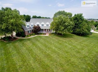 11480 S Pine St, Olathe, KS 66061