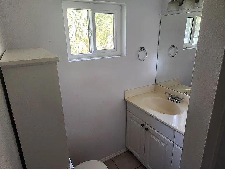 125 Palm Pl — Photo 10