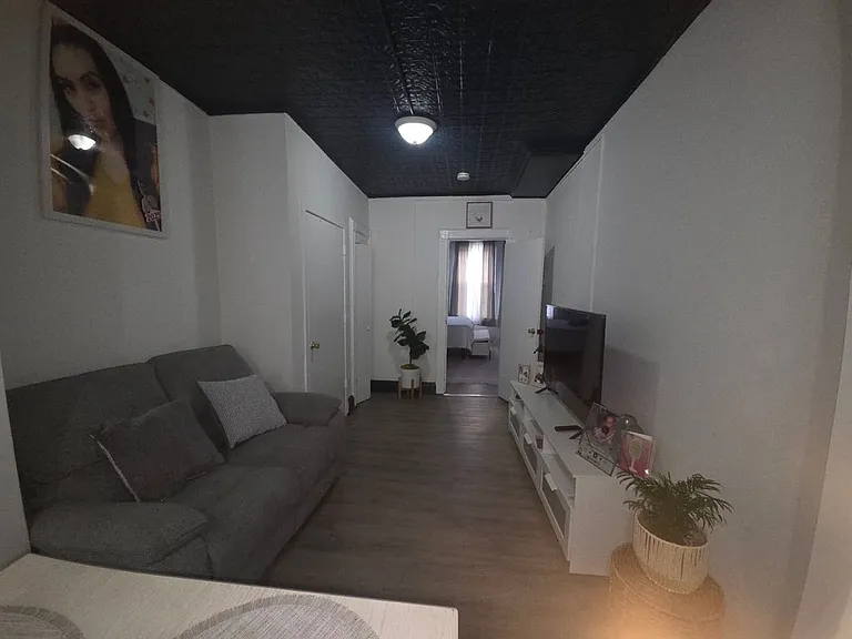 6112 John F Kennedy Blvd #3 — Photo 4