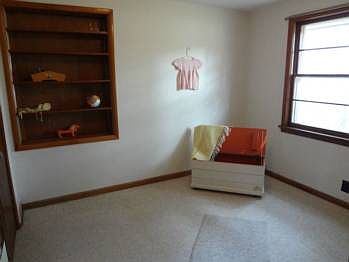 5th image of 4610 Jefferson Ave