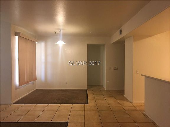 5th image of 5855 Valley Dr Unit 1076
