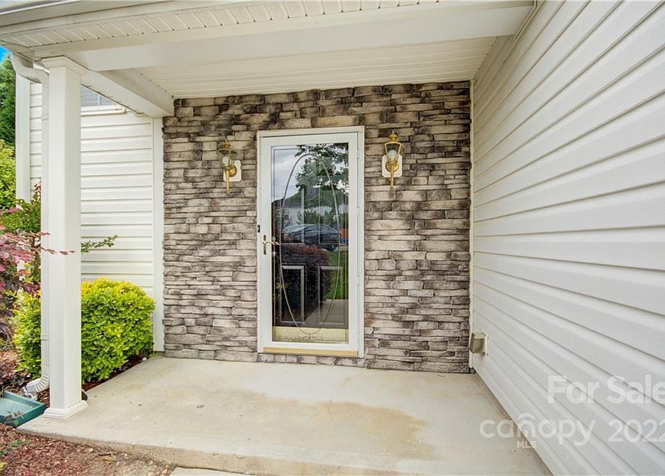 10626 Pickerel Ln, Charlotte, NC 28213 Zillow