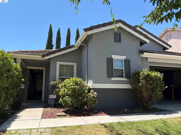 1112 Yellowhammer Dr, Patterson, CA 95363