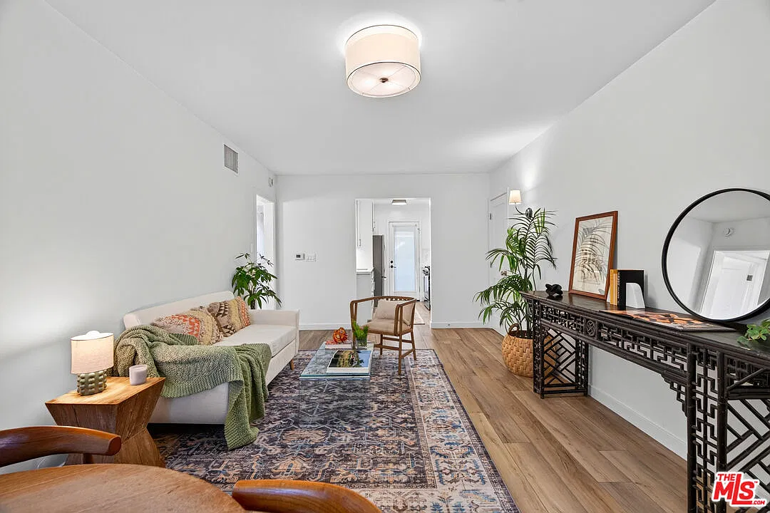 1 bed, 1.0 bath, 650 sqft, $2,995 — Photo 1