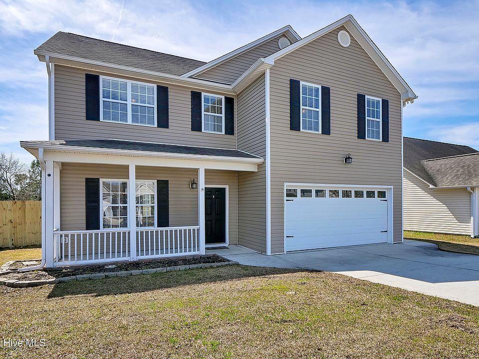 1st image of 410 Hanna Dr