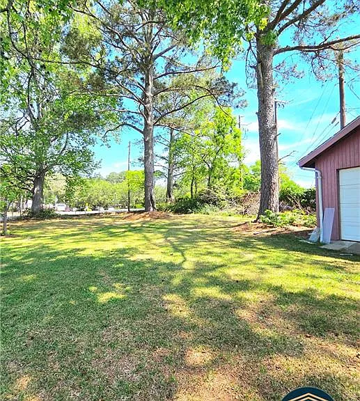 1499 Hammack Dr — Photo 10