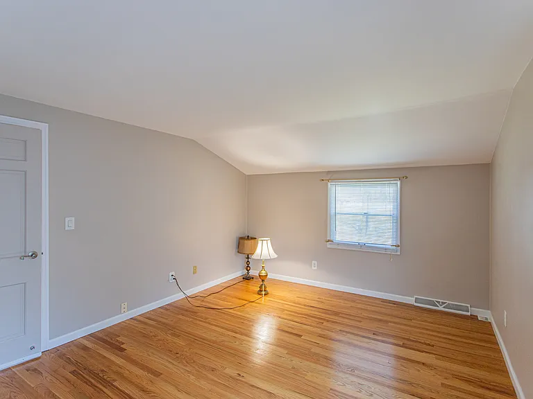 4097 Longhill Dr SE — Photo 28