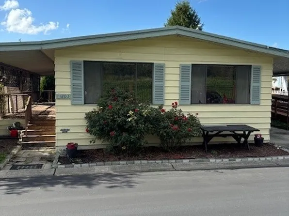 3611 I Street NE #203, Auburn, WA 98002