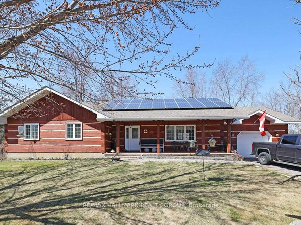 206 Old Pakenham Rd, Ottawa, ON K0A 1X0