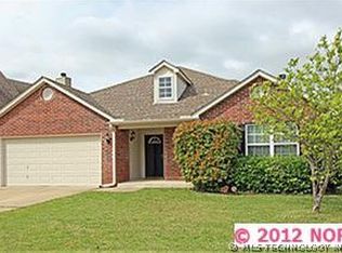 11418 S Mulberry Cir, Jenks, OK 74037