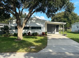 7700 Dinsmore St, Brooksville, FL 34613