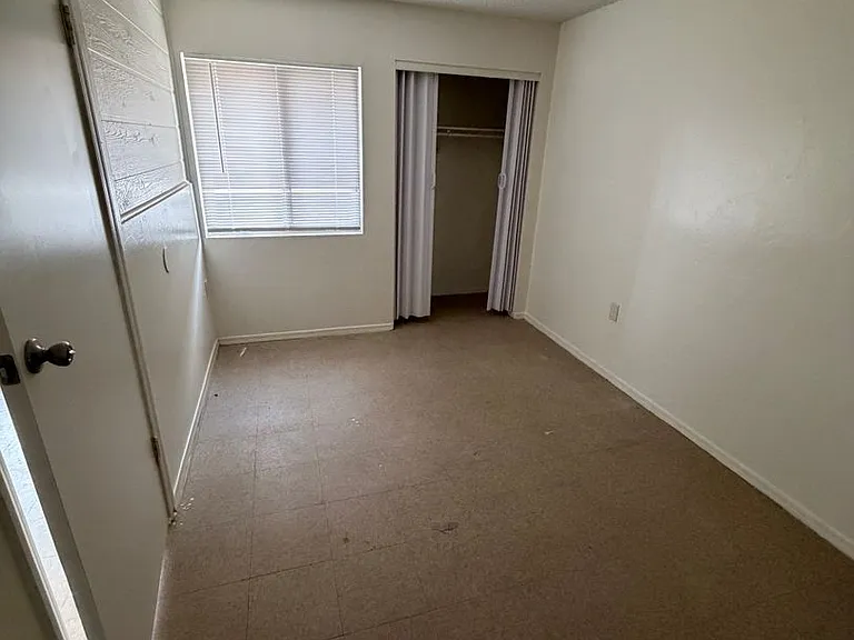 3802 E Monte Vista Dr — Photo 16