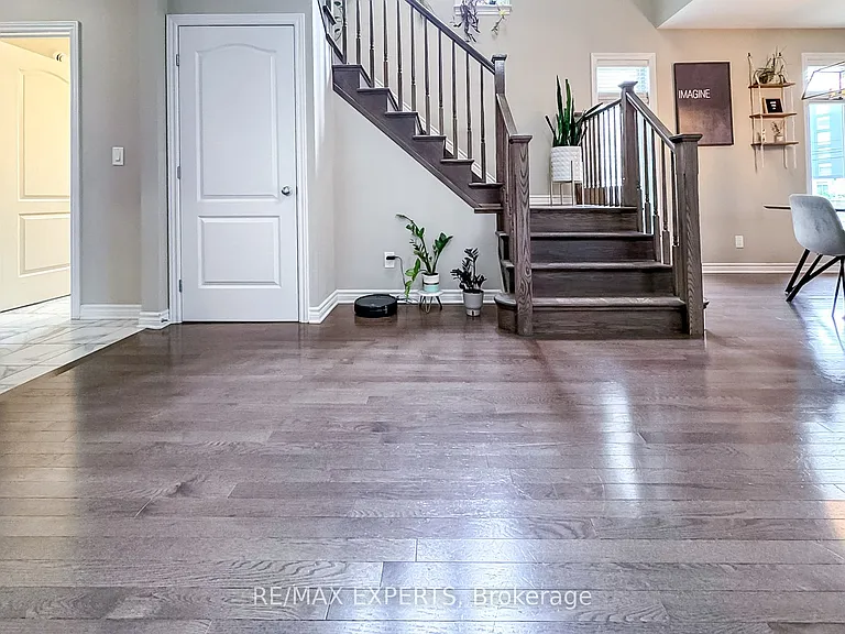 640 Halloway Dr — Photo 10