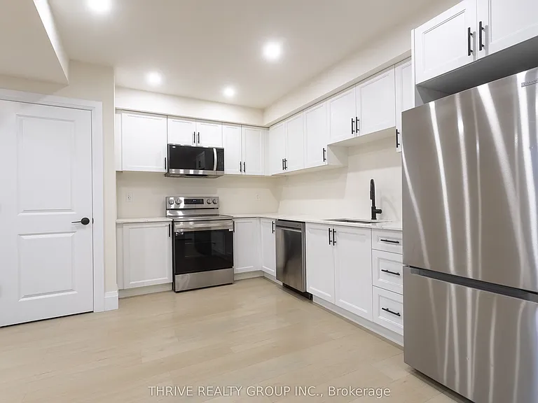383 Daventry Way #31 — Photo 13