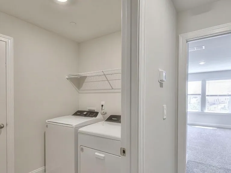 105 Ciara Pl #D — Photo 4