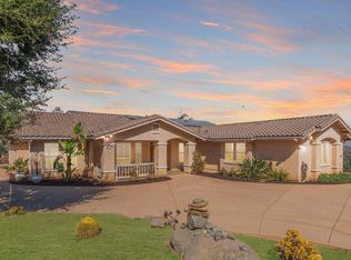 3165 Duck Pond Ln, Ramona, CA 92065