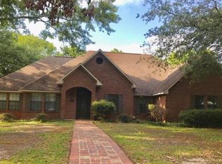 2431 Pintail Ln, Moss Point, MS 39563