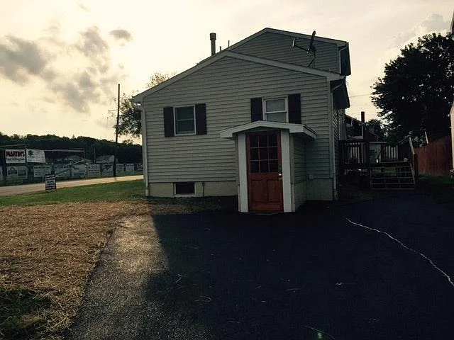103 N 6th Ave #ROOMS FOR RENT — Photo 24