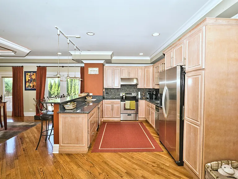 5044 Coyle Ave — Photo 18