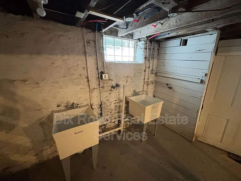 545 Rockdale Ave #2 — Photo 26