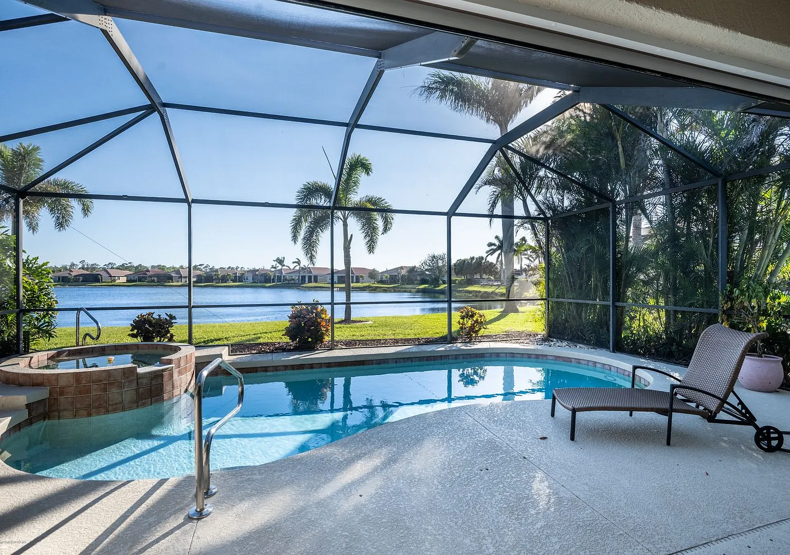 Talon Bay Dr 6571 — Photo 3
