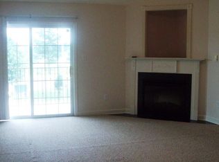 1851 Balmoral Dr APT 201, Fayetteville, NC 28304
