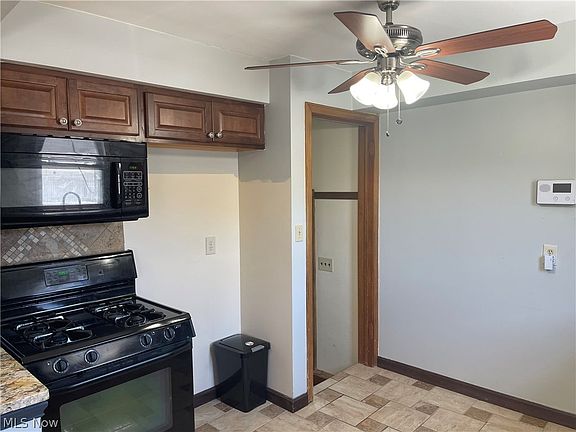 4th image of 1848 Cameroon Ct