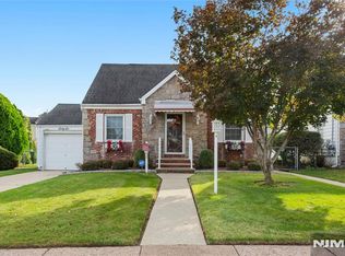 66 S Broadway, Saddle Brook, NJ 07663