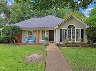 122 Eastwood Dr, Madison, MS 39110