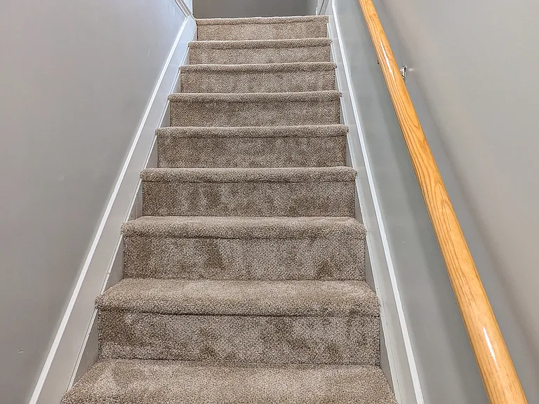 624 E Hawthorne St — Photo 14