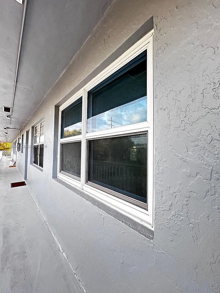Palms At Dania Beach Condo — Photo 3