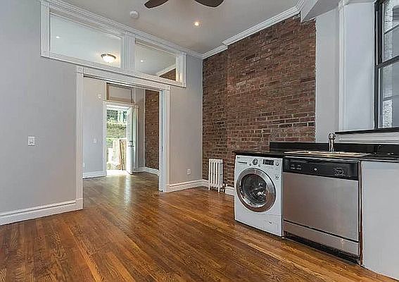 2nd image of 280 Mott St #3