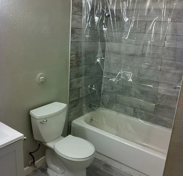 1425 Yosemite St #6 — Photo 13