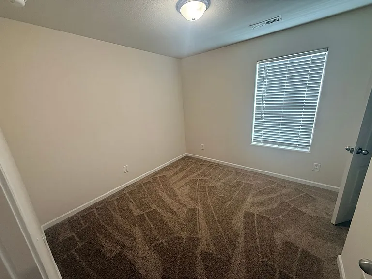 2042 Talbert Ct #1 — Photo 14