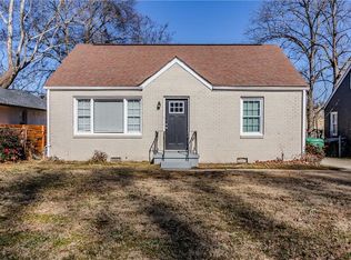 2446 Lynn Iris Dr, Decatur, GA 30032