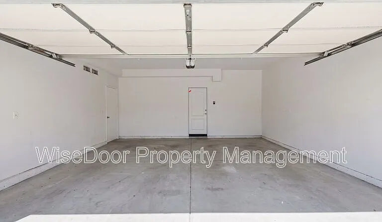 1087 Waterfall Way — Photo 47