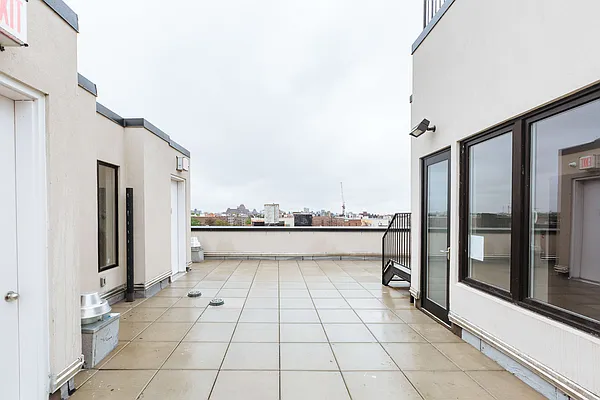 Rented by Nooklyn NYC LLC | media 28