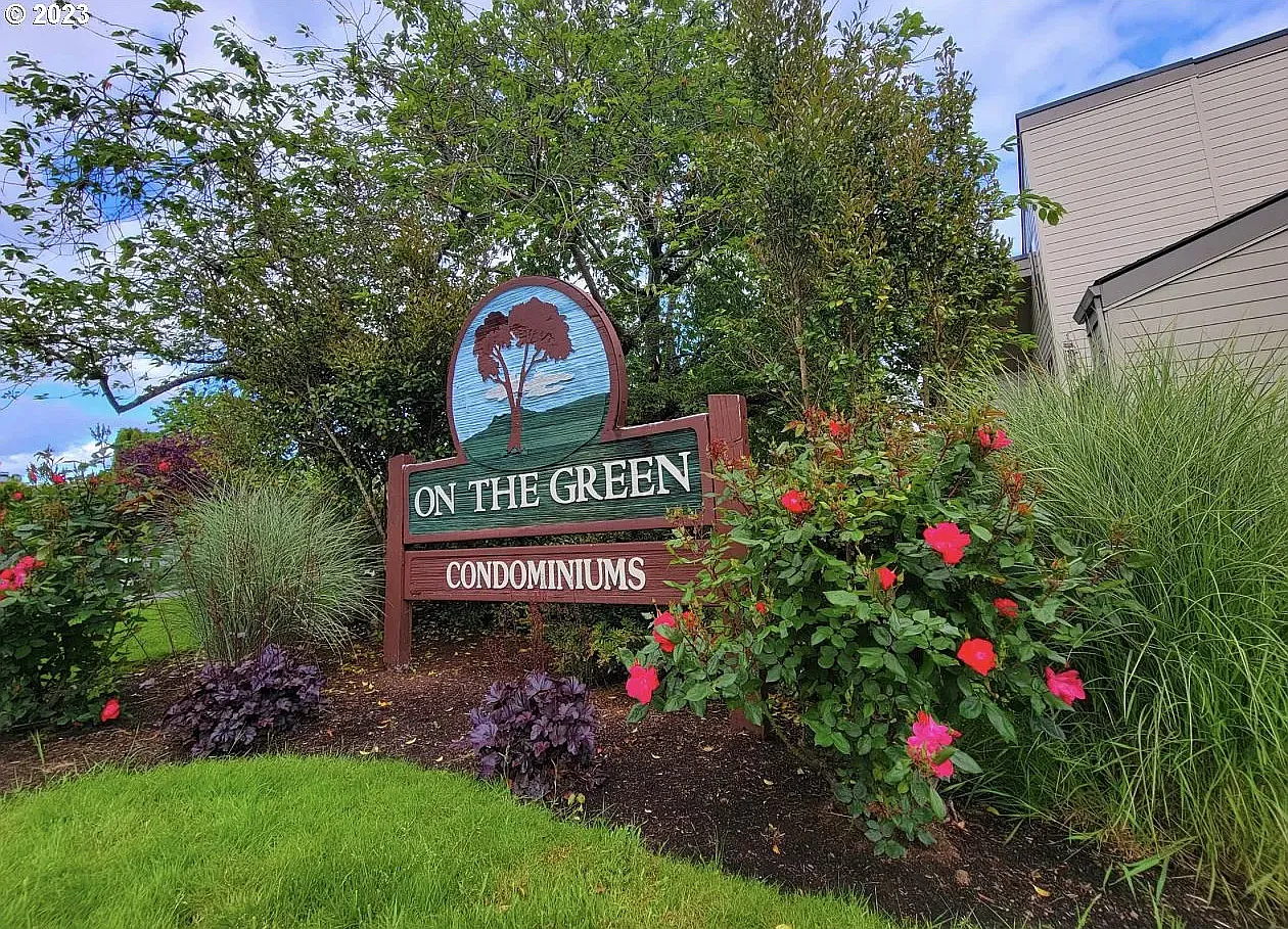 2 bed, 1072 sqft, $2,850 — Photo 1