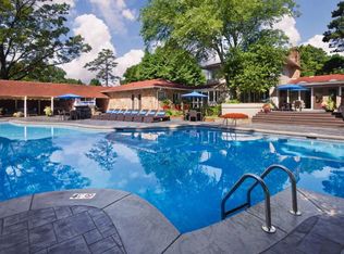 8744 Fairview Rd APT 2D, Charlotte, NC 28226