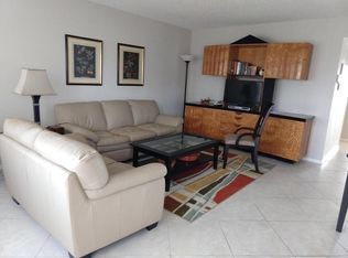 3015 Cornwall Dr #A, Boca Raton, FL 33434