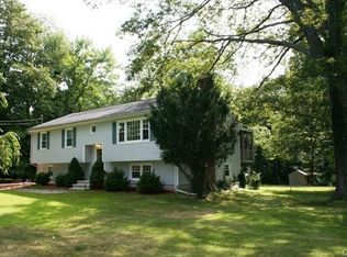 67 Upper Reservoir Rd, New Milford, CT 06776