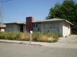 662 E Old 2nd St, San Jacinto, CA 92583
