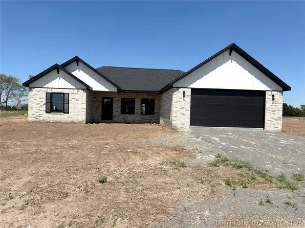 1990 Everly Dr, Tahlequah, OK 74464