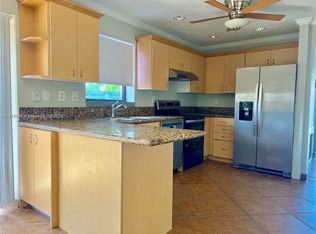 6137 Pierce St, Hollywood, FL 33024