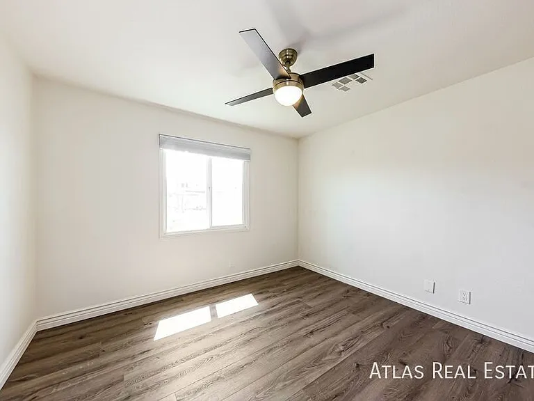 14820 N 36th Pl — Photo 14
