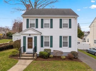 70 Harmon St, Hamden, CT 06517