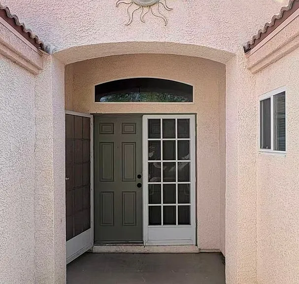 5914 Creekside Sands Ln — Photo 2