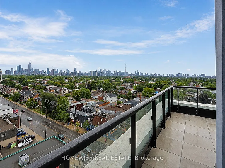 858 Dupont St #Penthouse 28 — Photo 28