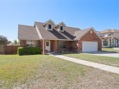 104 Shawnee Trl, Del Rio, TX, 78840